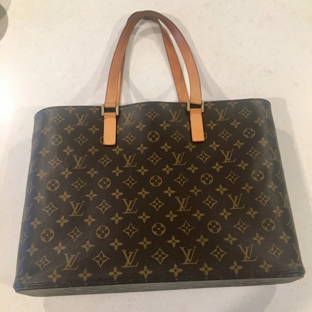 Louis Vuitton Luco Tote Monogram Bag
